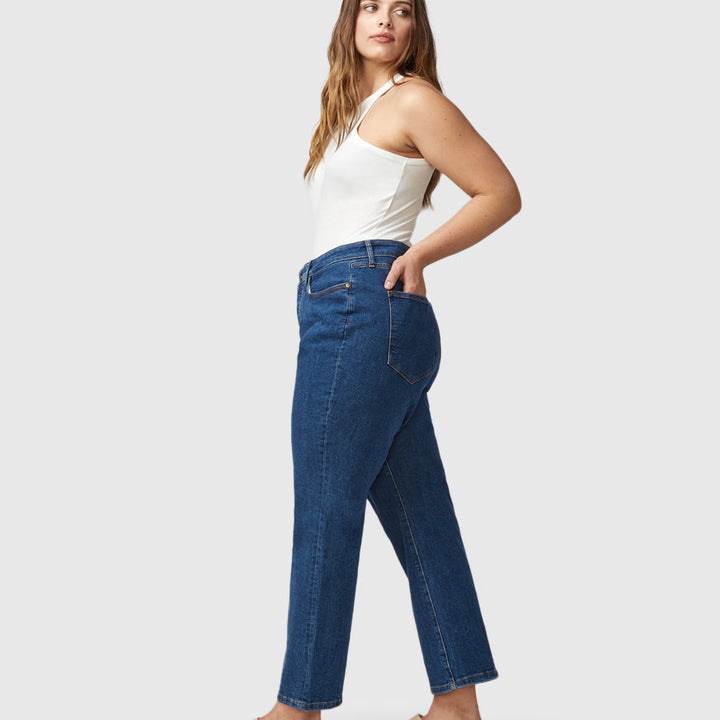 ASE High Rise Straight Jean