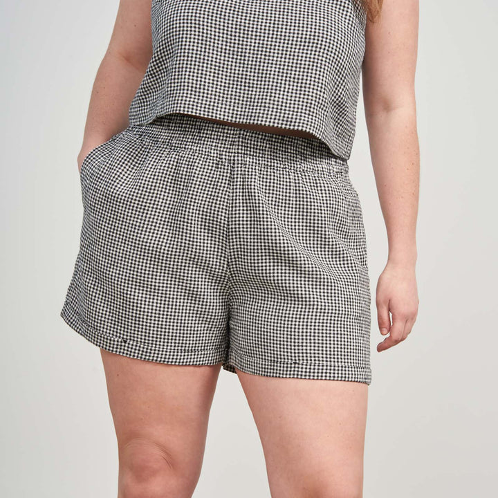 Linen Pull-On Short